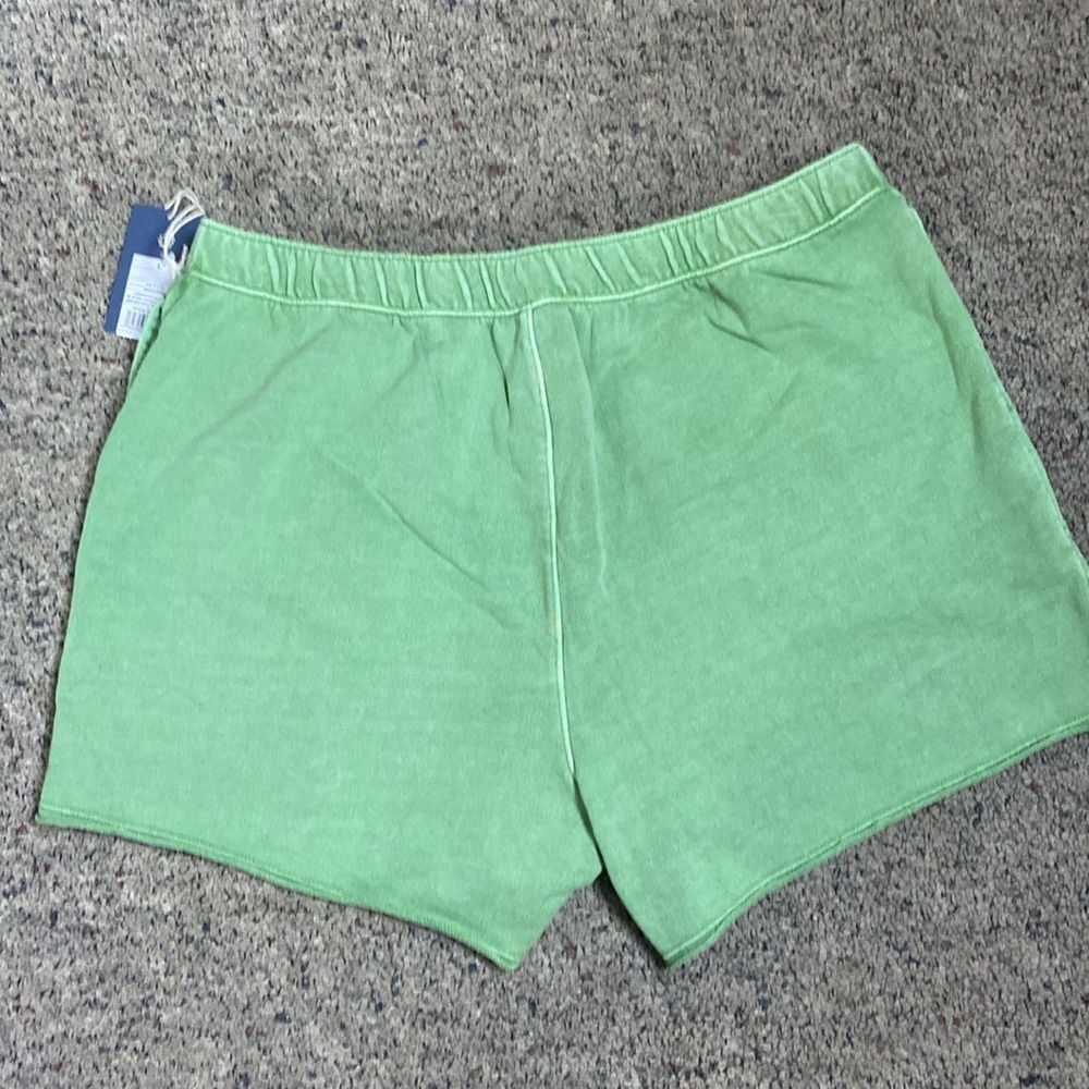 Universal Thread Green 100% Cotton Shorts Sz L 4.5” Inseam NWT - Picture 4 of 6
